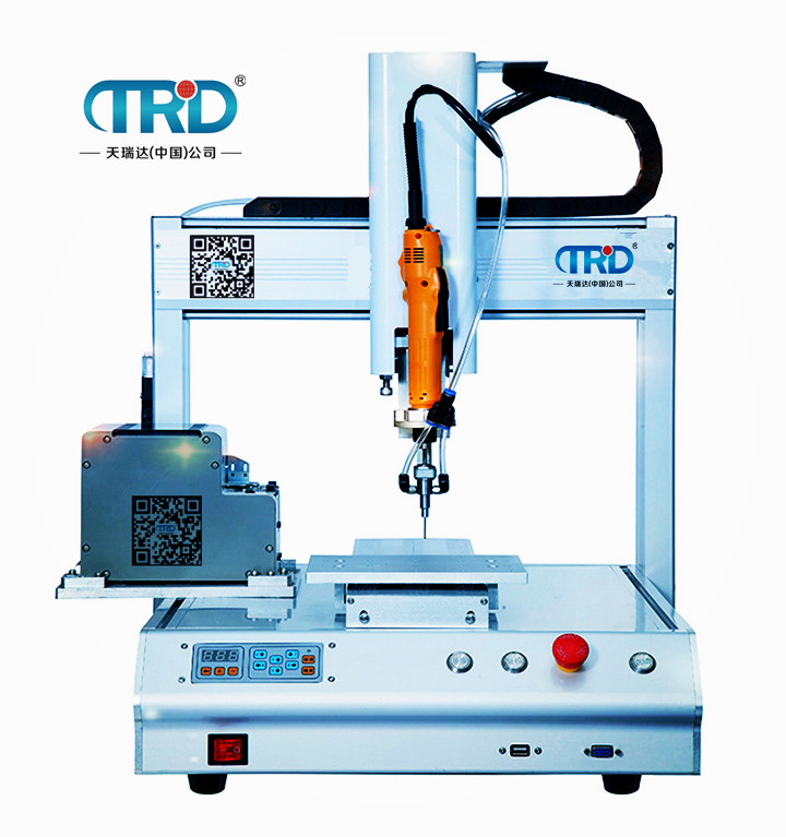 三軸自動螺絲機